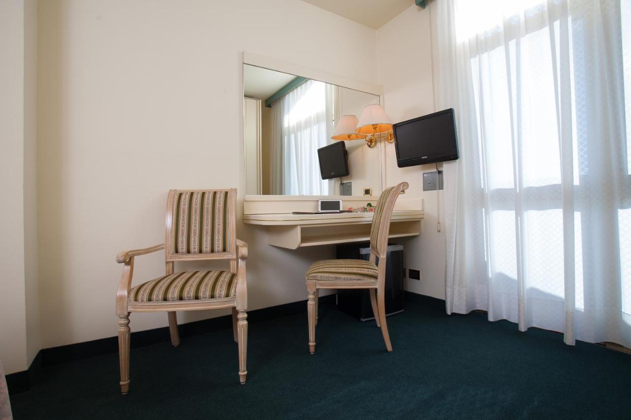 Hotel Abano Verdi Abano Terme Esterno foto